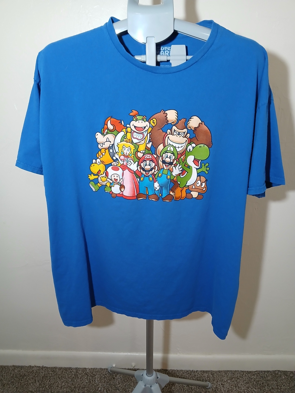 Nintendo Royal Blue Super Mario Group Graphic Tee XXL